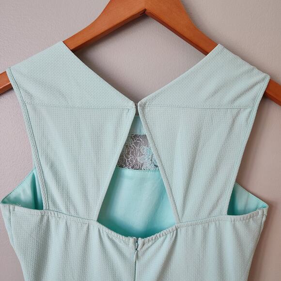 Marineblu Mint Blue Green Daisy Lace Pleated Sleeveless Dress - Picture 6 of 8